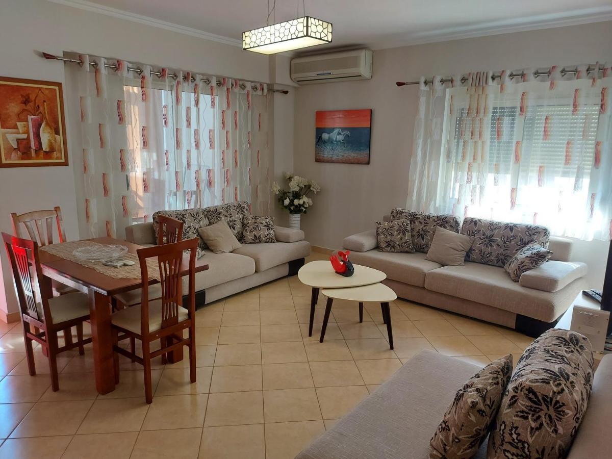 Bral Apartments 8 Two-Bedroom Beachfront Δυρράχιο Εξωτερικό φωτογραφία