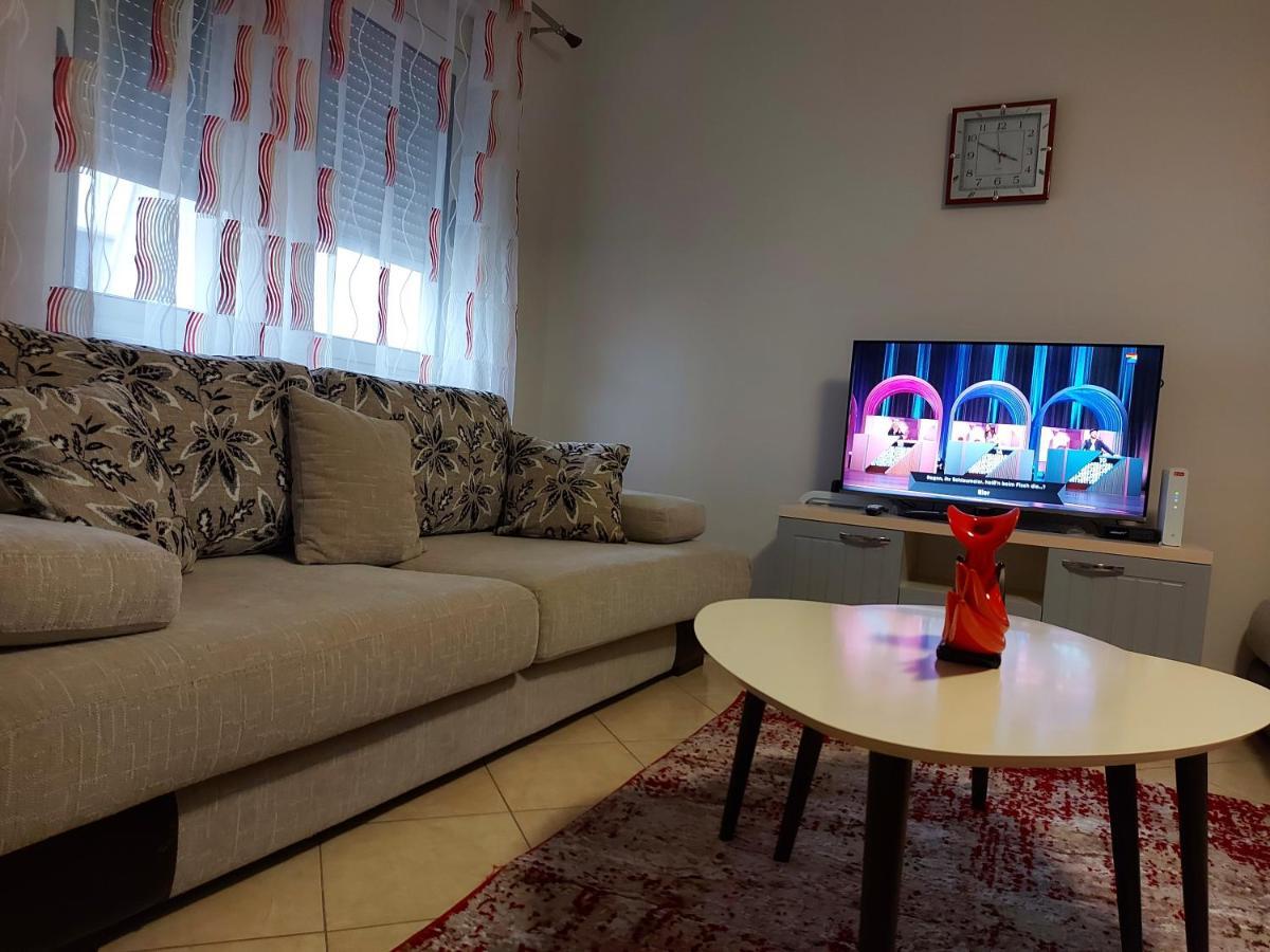 Bral Apartments 8 Two-Bedroom Beachfront Δυρράχιο Εξωτερικό φωτογραφία