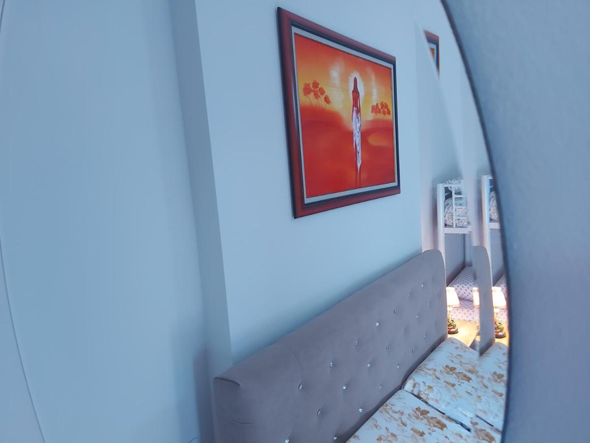 Bral Apartments 8 Two-Bedroom Beachfront Δυρράχιο Εξωτερικό φωτογραφία
