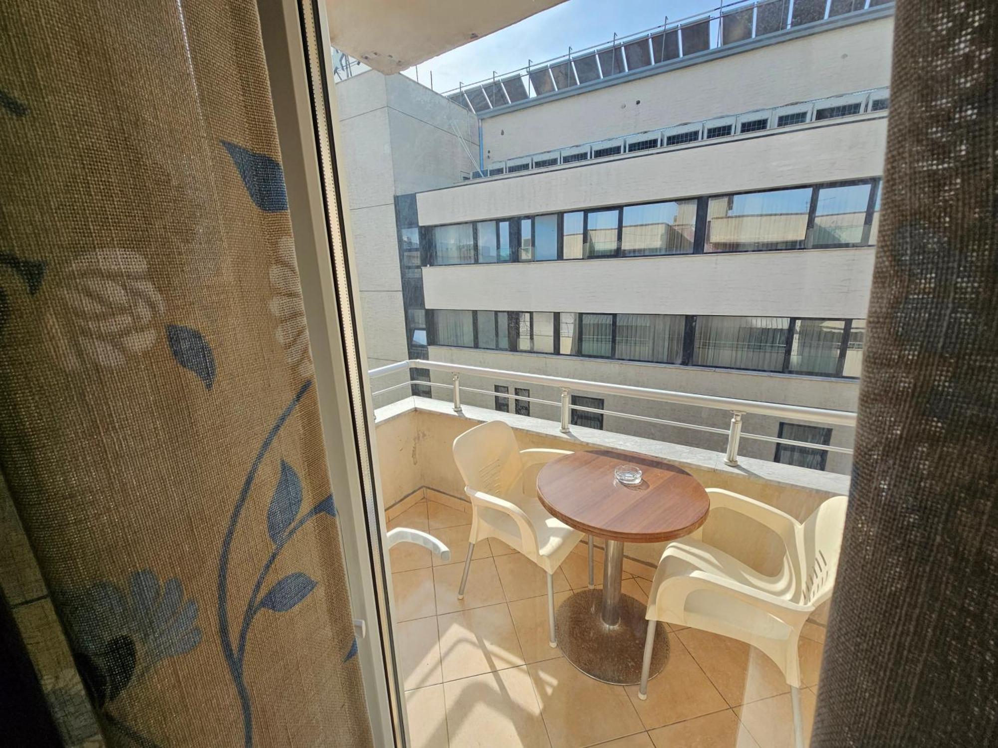 Bral Apartments 8 Two-Bedroom Beachfront Δυρράχιο Εξωτερικό φωτογραφία